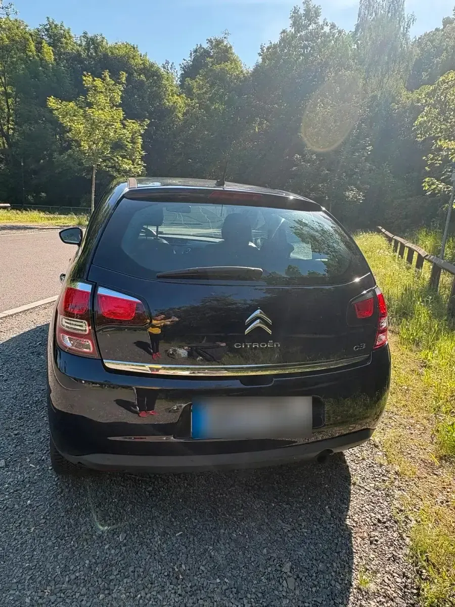 Gebraucht Citroën C3 SELECTION 82 PS (60 kW) 2015 Blau Limousine