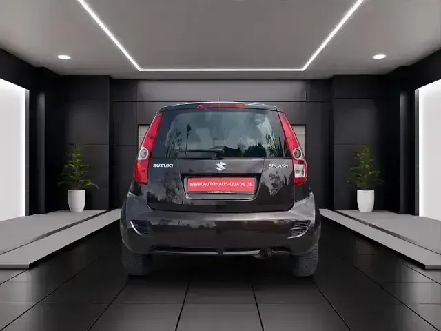 Gebraucht Suzuki Splash 94 PS (69 kW) 2015 Braun Kleinwagen
