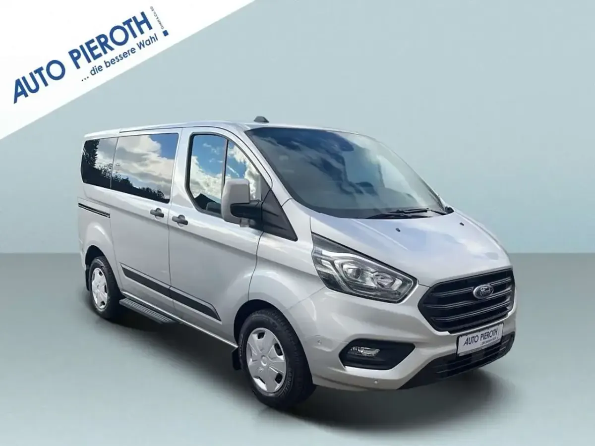 Occasion Ford Transit Custom Trend 150 ch (110 kW) 2024 Argent Break