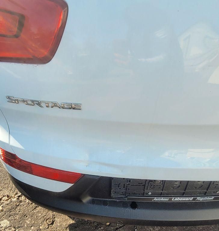 Gebraucht Kia Sportage Attract 135 PS (99 kW) 2014 Weiß SUV