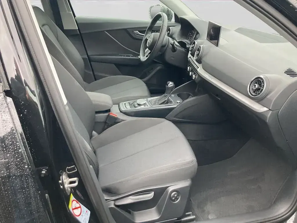 Gebraucht Audi Q2 Comfort 116 PS (85 kW) 2022 Schwarz SUV