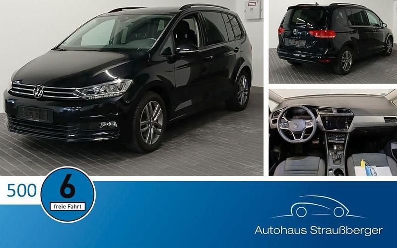 Schwarz Gebraucht 2024 VW Touran Comfortline Van / Kleinbus | 27.880 € (Fairer Preis) - Bild 1/4