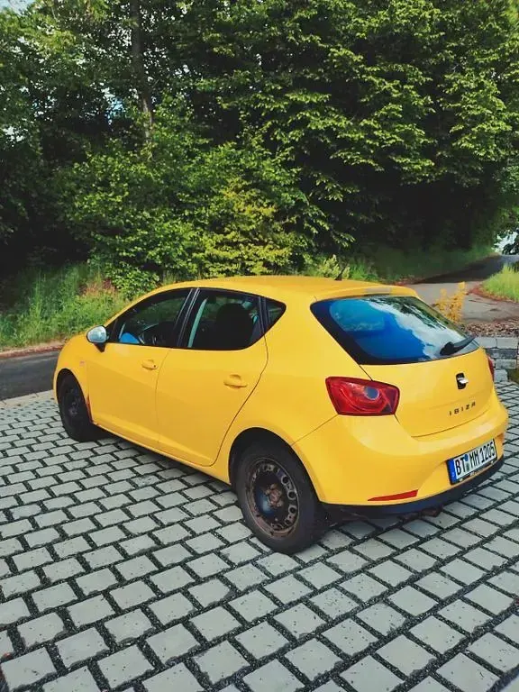 Gebraucht Seat Ibiza 86 PS (63 kW) 2009 Gelb Limousine