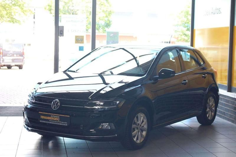 Gebraucht VW Polo Highline 95 PS (69 kW) 2020 Deep black perleffekt Kleinwagen