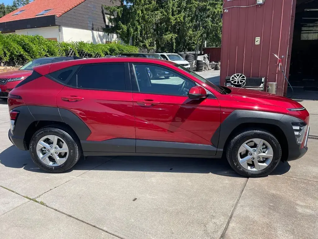 Gebraucht Hyundai Kona Prime 141 PS (103 kW) 2024 Rot SUV