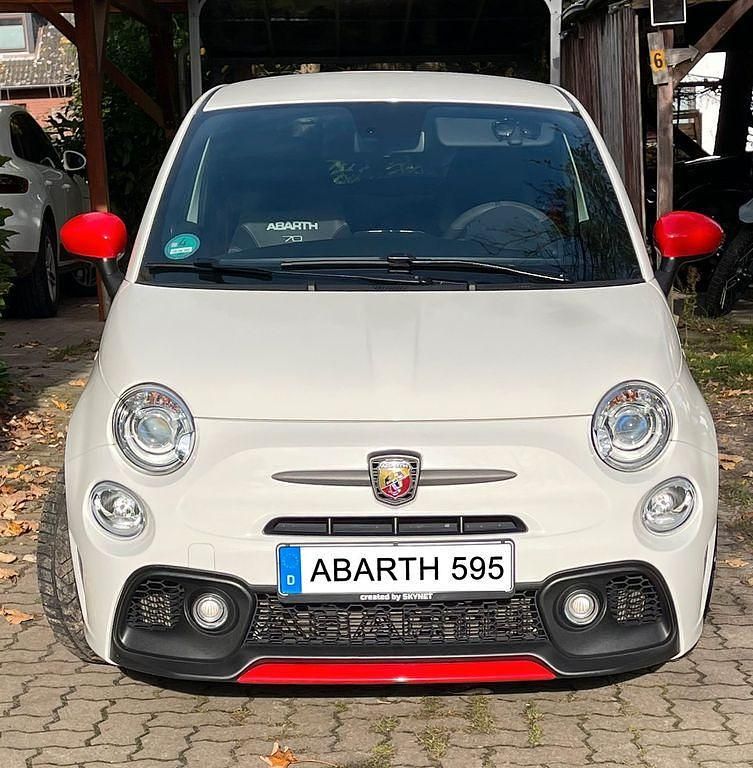 Weiß Gebraucht 2020 Abarth 595 Competizione Kleinwagen | 22.500 € (Fairer Preis) - Bild 1/4