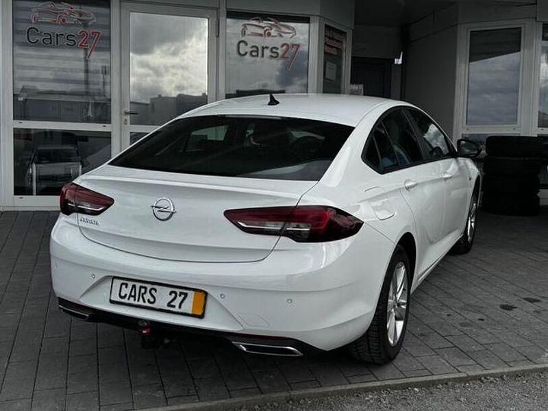 Gebraucht Opel Insignia 174 PS (127 kW) 2020 Weiß Limousine