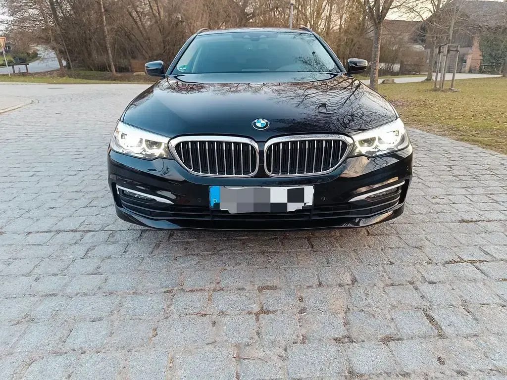 Second-hand BMW 520 190 CP (139 kW) 2018 Negru Break