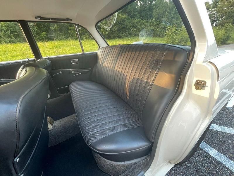 Gebraucht BMW 1600 84 PS (61 kW) 1965 Weiß Limousine