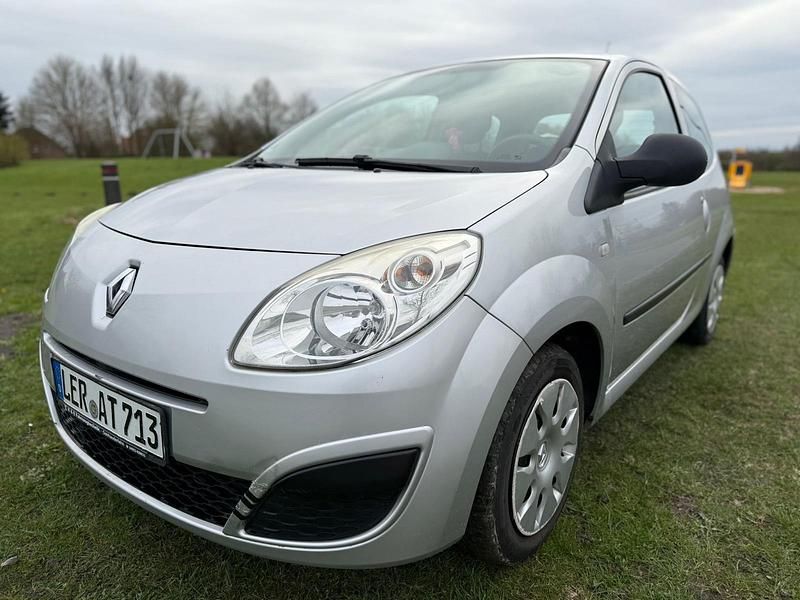 Gebraucht Renault Twingo 58 PS (42 kW) 2008 Silber Kleinwagen