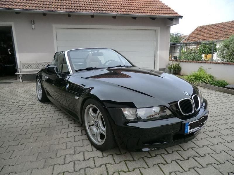 Gebraucht BMW Z3 Performance 118 PS (86 kW) 1999 Schwarz Cabrio