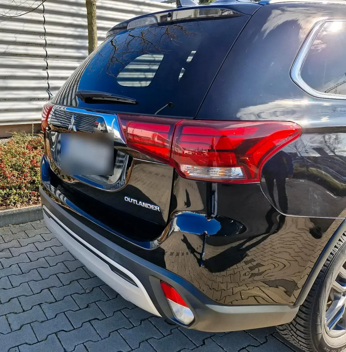 Gebraucht Mitsubishi Outlander Active 150 PS (110 kW) 2019 Schwarz SUV