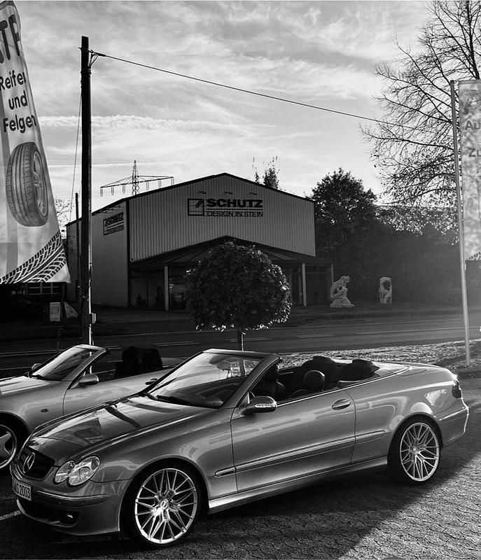 Grau Gebraucht 2007 Mercedes CLK350 Elegance Cabrio | 11.490 € (Teuer) - Bild 1/4