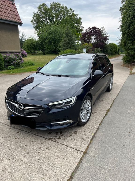 Blau Gebraucht 2018 Opel Insignia Exklusiv Kombi | 15.000 € (Fairer Preis) - Bild 1/4