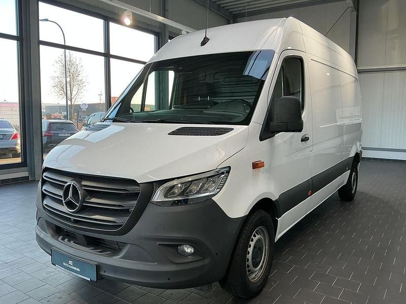 Gebraucht Mercedes Sprinter 150 PS (110 kW) 2024 Weiß (arktikweiss) Van