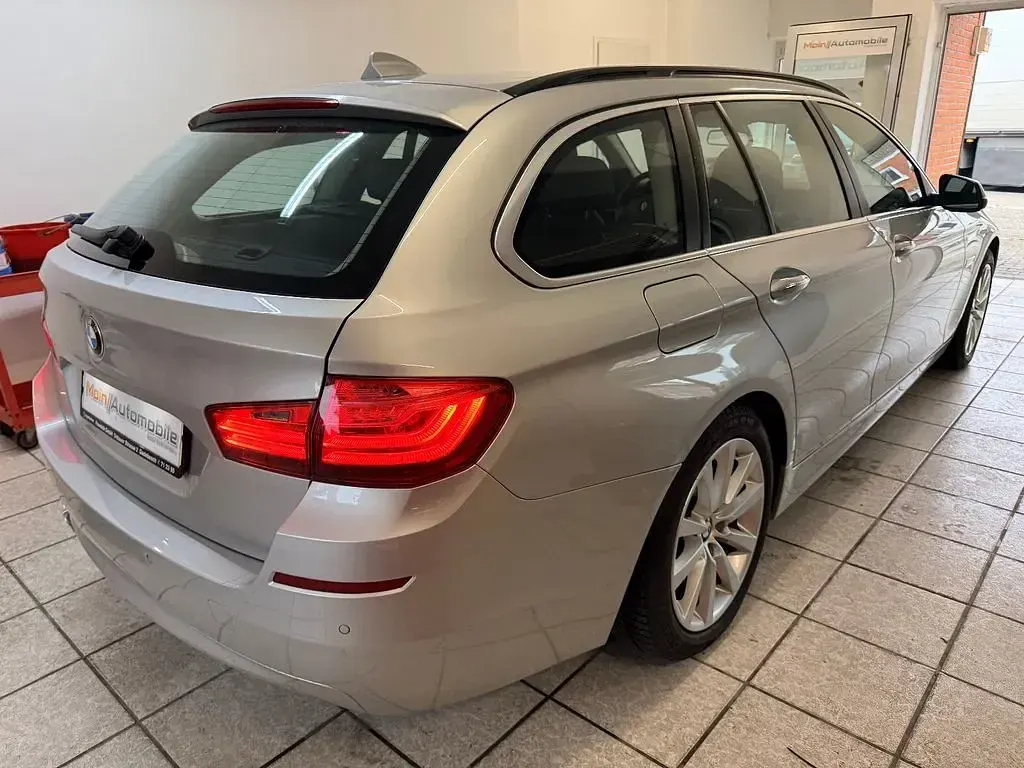 Gebraucht BMW 525 Performance 218 PS (160 kW) 2015 Silber Kombi