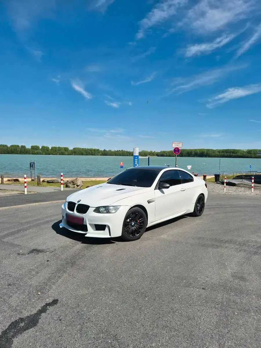 Gebraucht BMW M3 420 PS (308 kW) 2011 Weiß Coupé