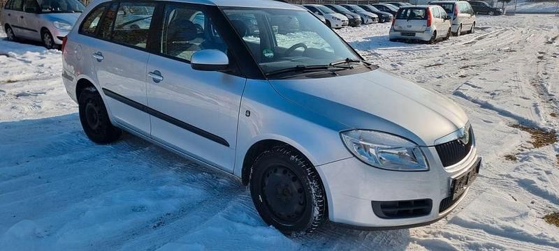 Gebraucht Skoda Fabia Ambiente 105 PS (77 kW) 2008 Silber Kombi