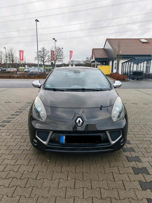 Second-hand Renault Wind 100 CP (73 kW) 2010 Negru Cabrio