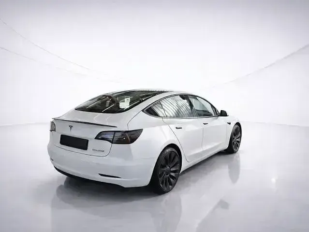 Occasion Tesla Model 3 Performance 392 kW (534 ch) 2022 Blanc Berline