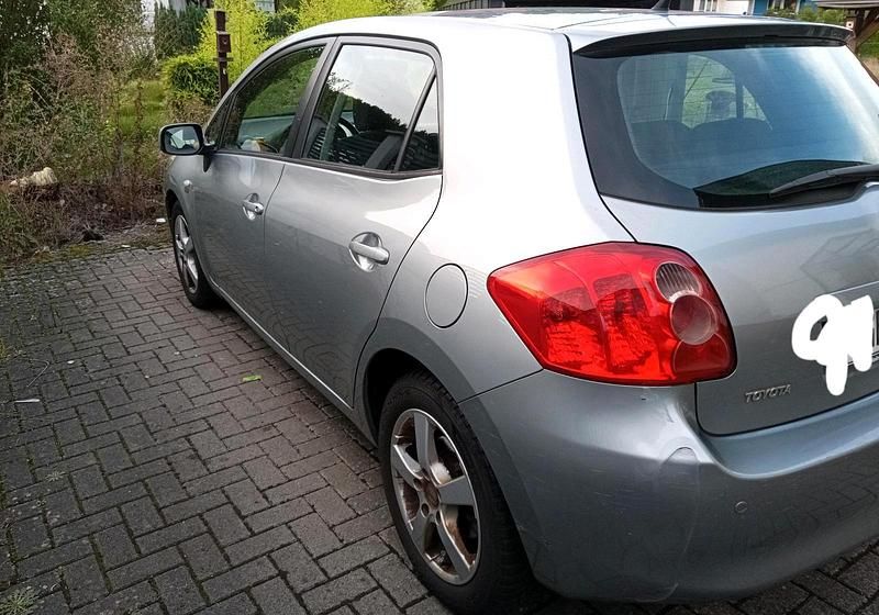 Gebraucht 2008 Toyota Auris Kleinwagen | 4.000 € - Bild 1/4