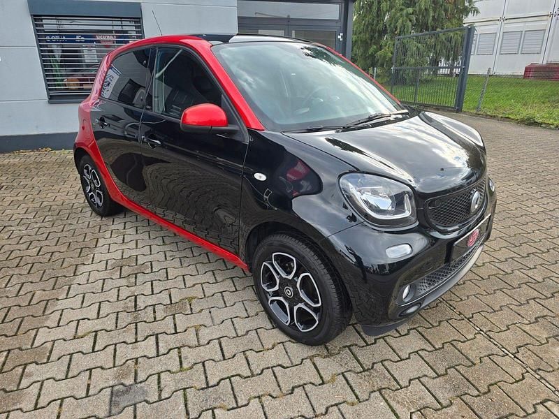 Gebraucht Smart ForFour 90 PS (66 kW) 2019 Rot Kleinwagen