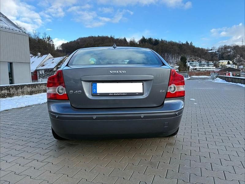 Gebraucht Volvo S40 Summum 140 PS (102 kW) 2004 Grau Limousine