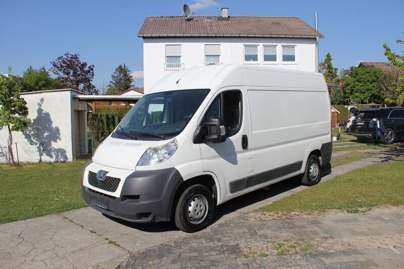 Weiß Gebraucht 2012 Peugeot Boxer Van | 10.599 € (Teuer) - Bild 1/4
