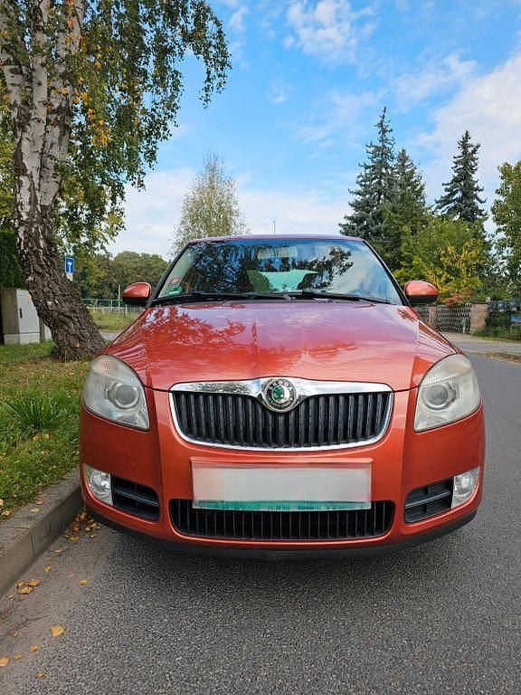 Orange Gebraucht 2007 Skoda Fabia Limousine | 3.500 € (Fairer Preis) - Bild 1/4