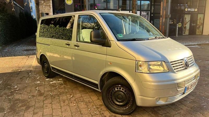 Silber Gebraucht 2009 VW Transporter Van | 9.998 € (Etwas zu teuer) - Bild 1/4