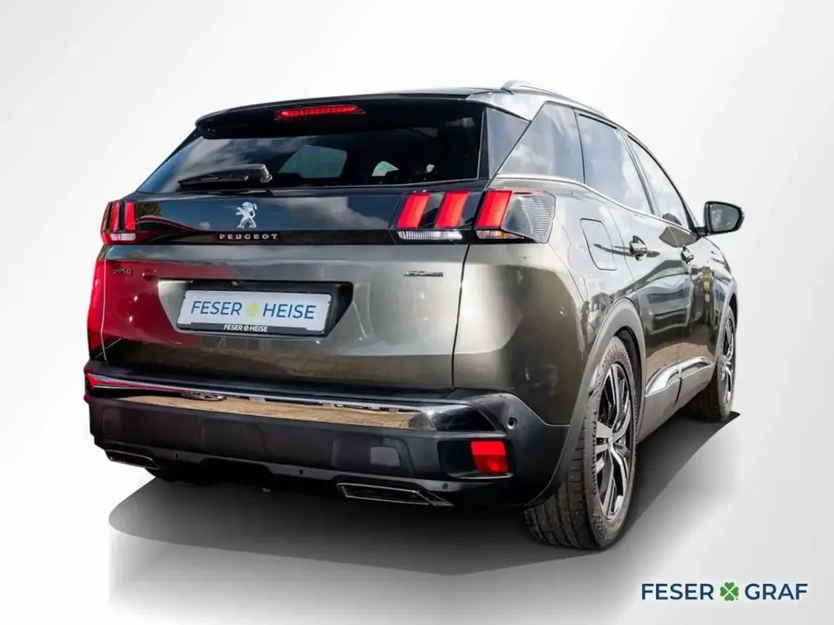 Gebraucht Peugeot 3008 Allure 181 PS (133 kW) 2019 Silber SUV