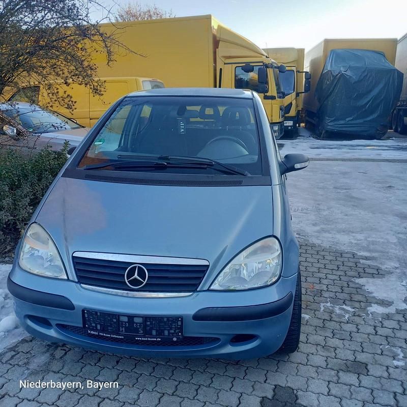 Gebraucht Mercedes A160 102 PS (75 kW) 2003 Blau Kleinwagen