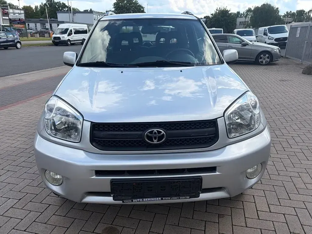 Gebraucht Toyota RAV4 Sol 150 PS (110 kW) 2003 Silber SUV