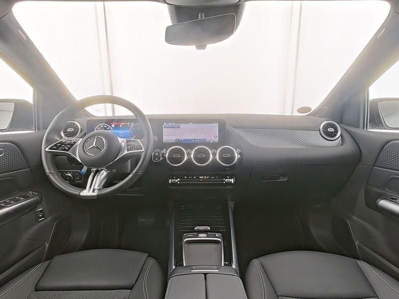 Gebraucht Mercedes B220 Progressive 190 PS (139 kW) 2025 Schwarz Van / Kleinbus