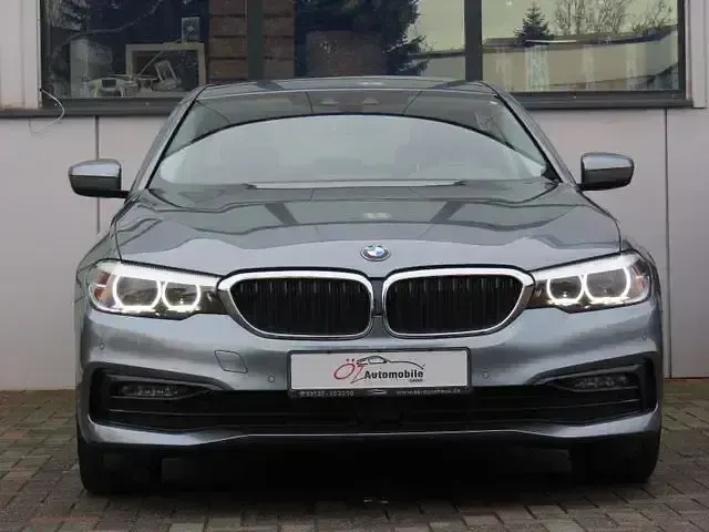 Gebraucht BMW 530e iPerformance 343 PS (252 kW) 2019 Grau Limousine