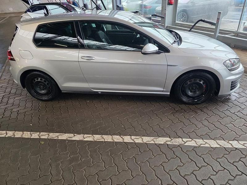 Gebraucht VW Golf VII GTD 184 PS (135 kW) 2015 Silber Limousine