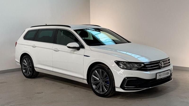 Gebraucht VW Passat GTE 218 PS (160 kW) 2021 Weiß Limousine