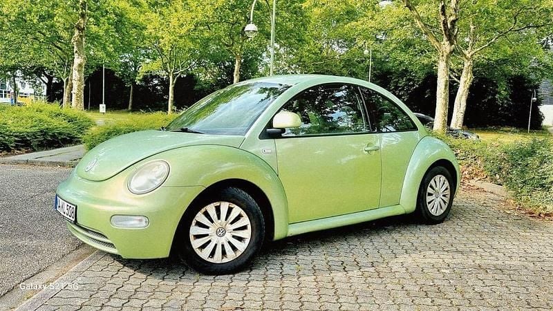 Grün Gebraucht 2000 VW Beetle Limousine | 3.500 € (Etwas zu teuer) - Bild 1/4