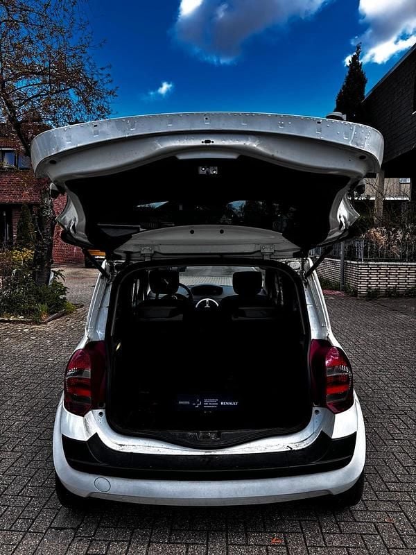 Gebraucht Renault Modus 100 PS (73 kW) 2008 Weiß Van / Kleinbus