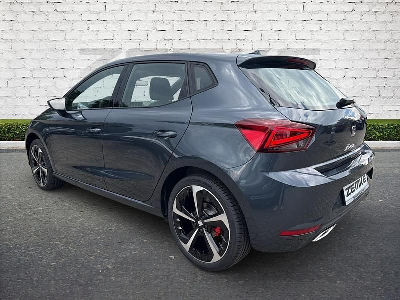 Gebraucht Seat Ibiza FR 116 PS (85 kW) 2025 Grau Limousine