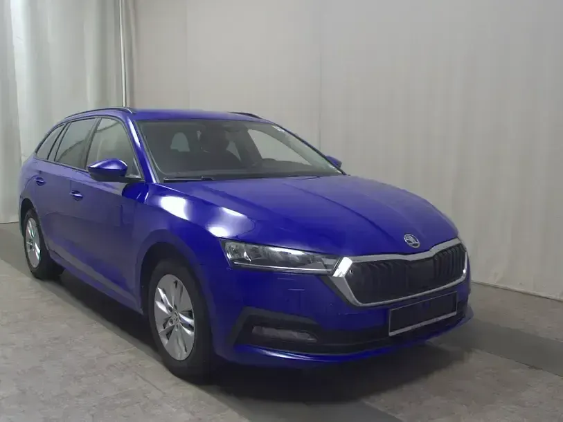 Gebraucht Skoda Octavia Ambition 150 PS (110 kW) 2023 Blau Kombi