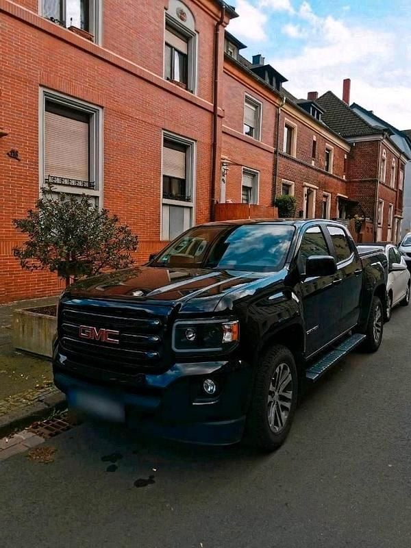Second-hand GMC Canyon 309 CP (227 kW) 2016 Negru Pickup