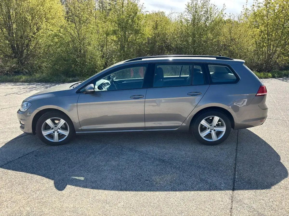 Gebraucht VW Golf VII 110 PS (80 kW) 2015 Grau Kombi