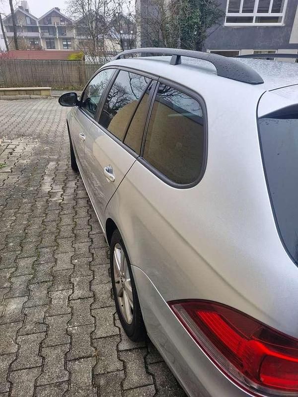 Gebraucht VW Golf VII 60 PS (44 kW) 2013 Limousine