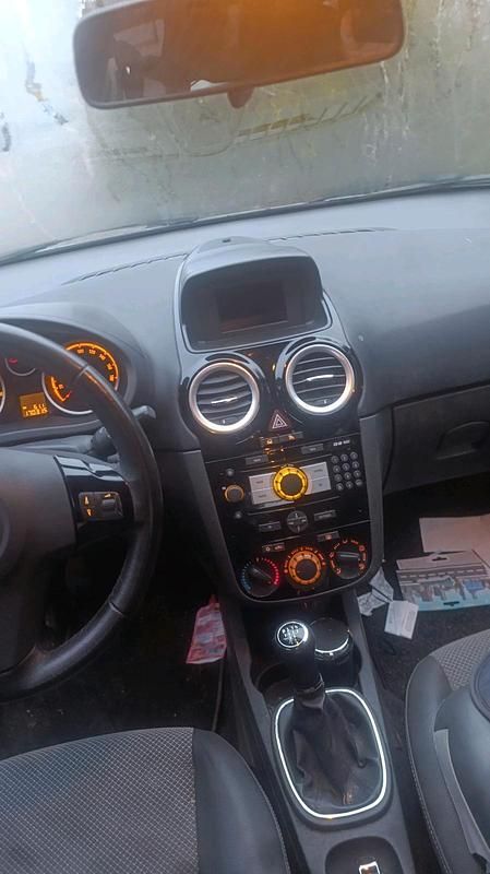 Gebraucht Opel Corsa 90 PS (66 kW) 2009 Grau Kleinwagen