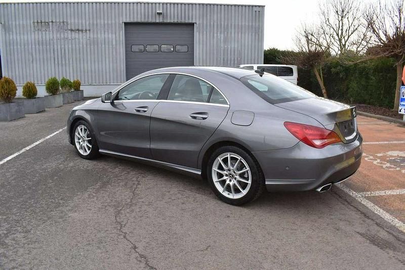 Gebraucht Mercedes CLA220 170 PS (125 kW) 2013 Grau Limousine
