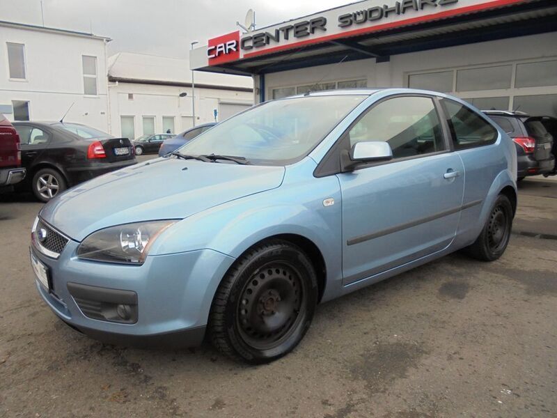 Gebraucht Ford Focus Sport 136 PS (100 kW) 2004 Blau Limousine