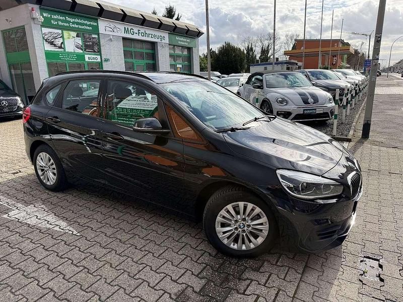 Gebraucht BMW 218 136 PS (100 kW) 2021 Schwarz Van / Kleinbus