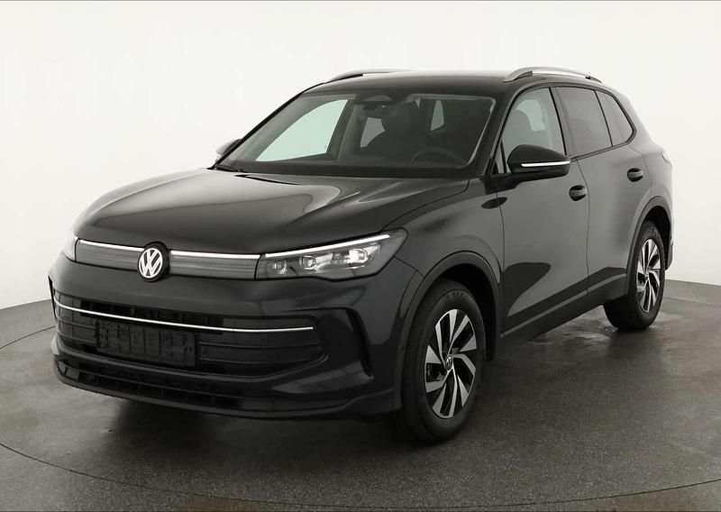 Neu VW Tiguan Life 150 PS (110 kW) 2025 Uranograu SUV