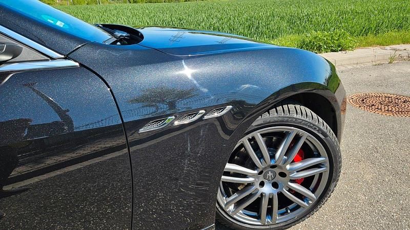 Gebraucht Maserati Ghibli 409 PS (300 kW) 2016 Schwarz Limousine